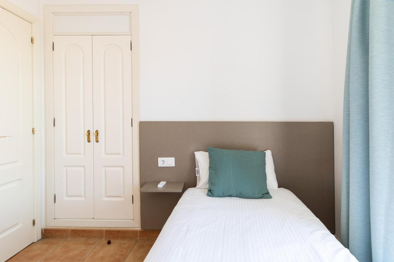 Uptown Urban Apartments (Adults Only) Corralejo Exterior photo